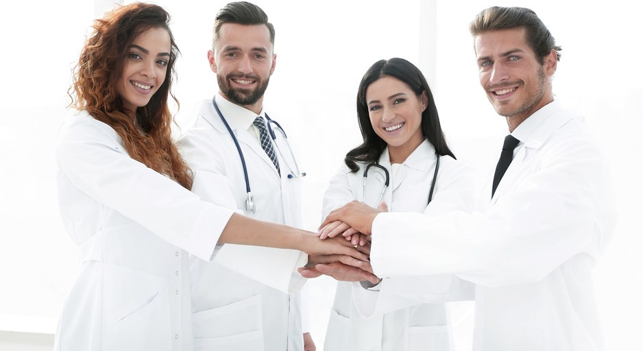 lavora-con-polimedical-staff